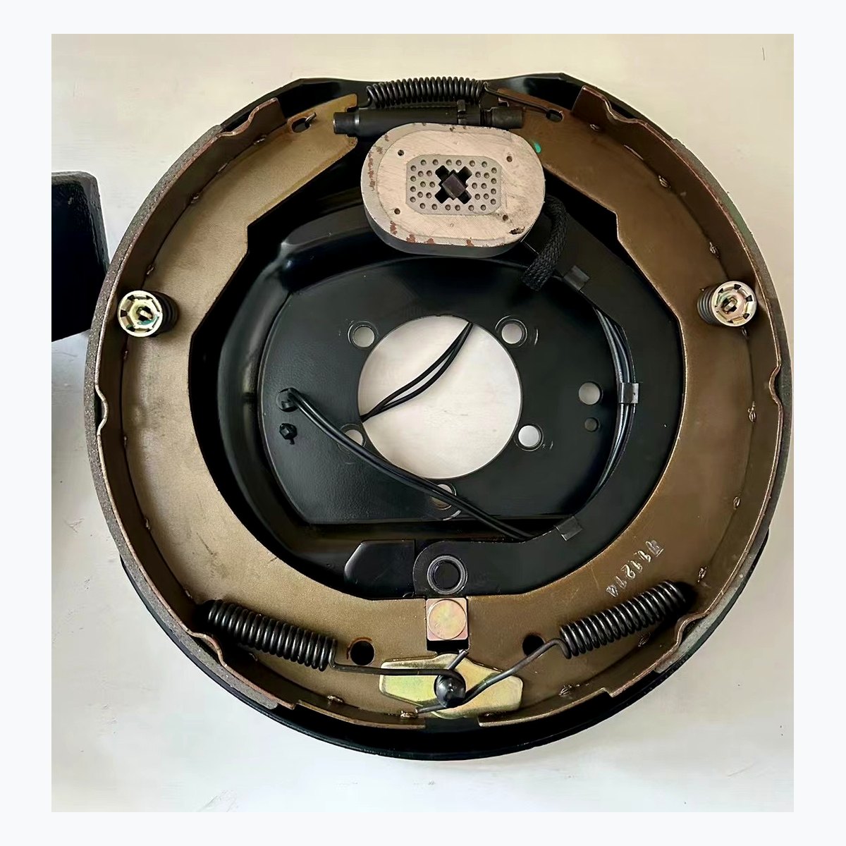 Trailer Electric Brake Assemblies