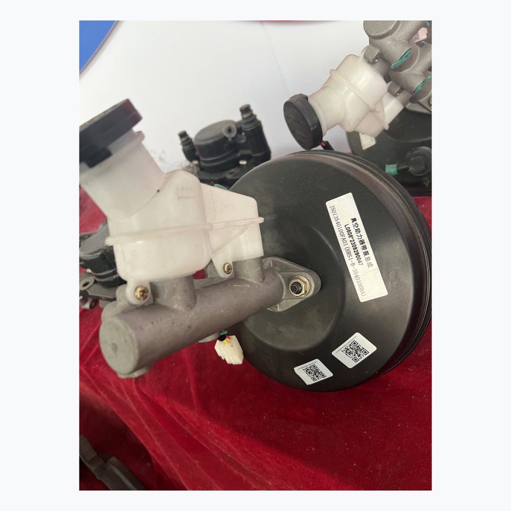 Complete air brake booster and master cylinder assembly