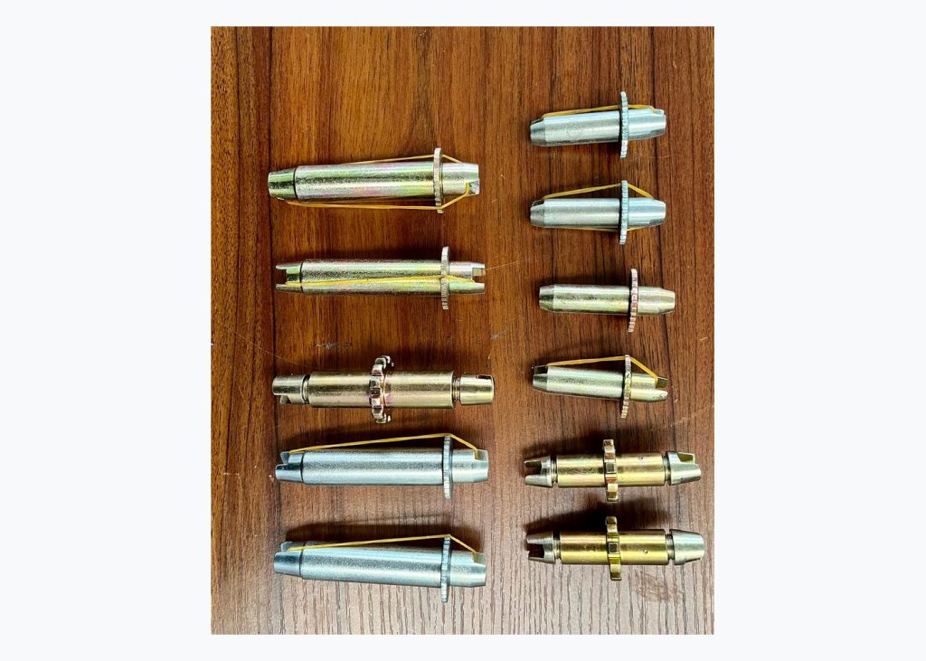 Complete brake repair pin and retainer kit