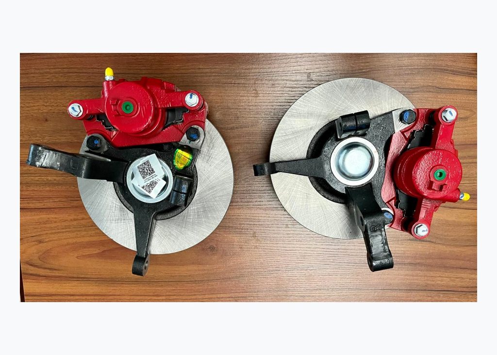 Complete brake system range with colored calipers and drum brake assemblies