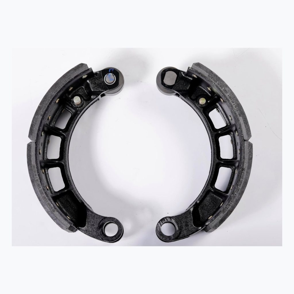 Complete parking brake shoe pair